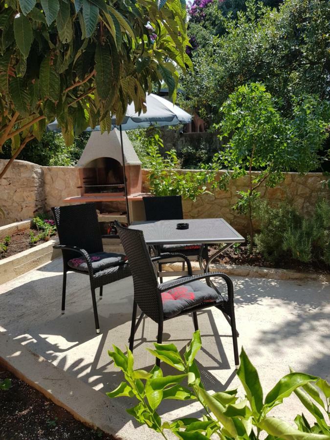 וולי לוסיניי Apartment Zdenka מראה חיצוני תמונה