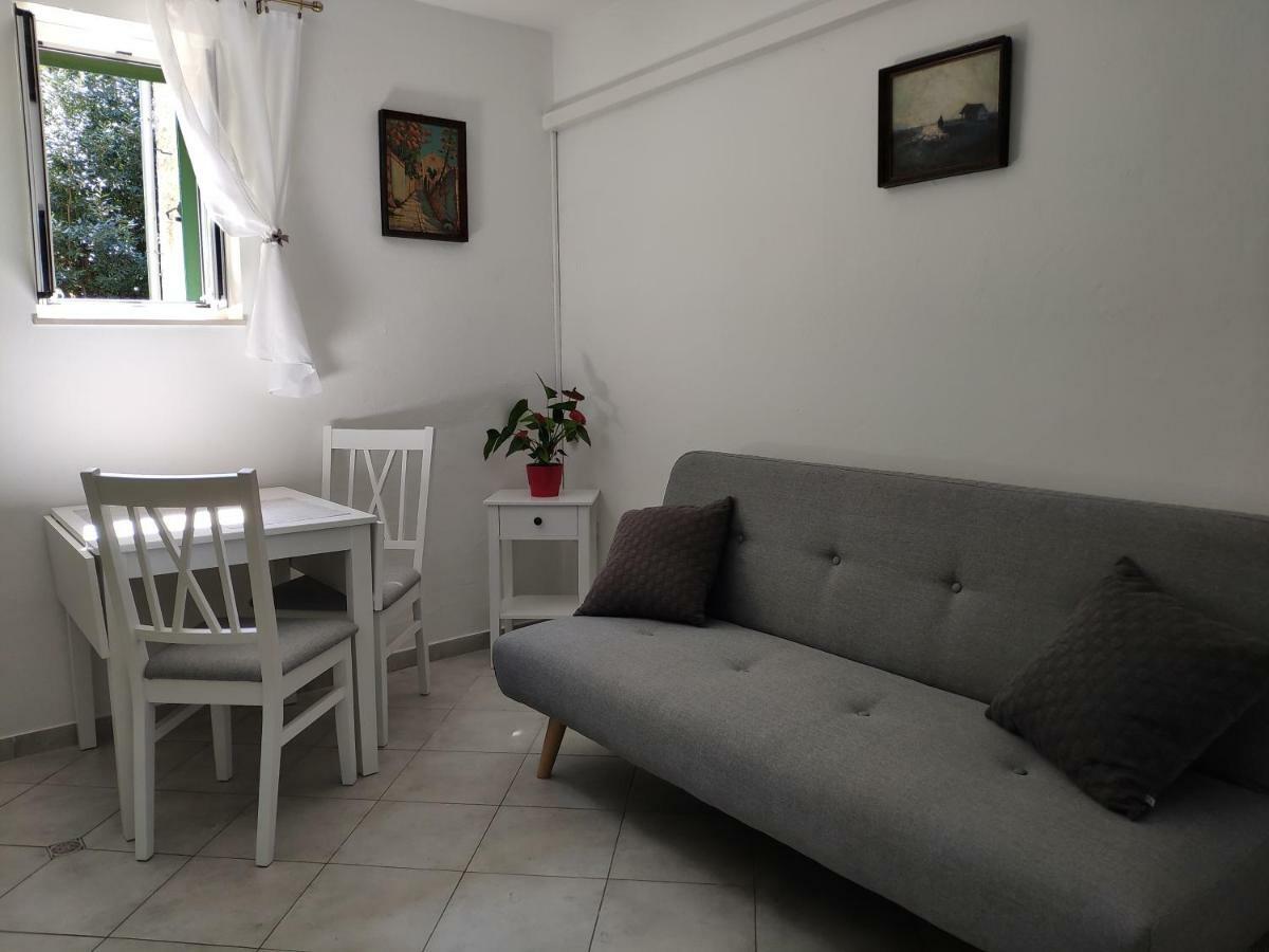 וולי לוסיניי Apartment Zdenka מראה חיצוני תמונה