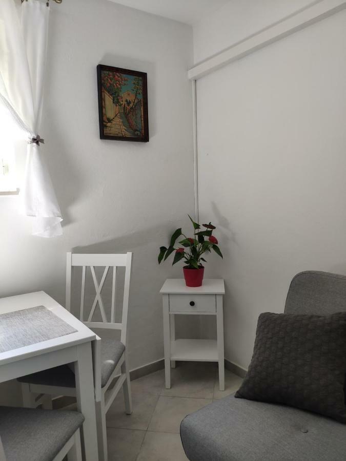 וולי לוסיניי Apartment Zdenka מראה חיצוני תמונה