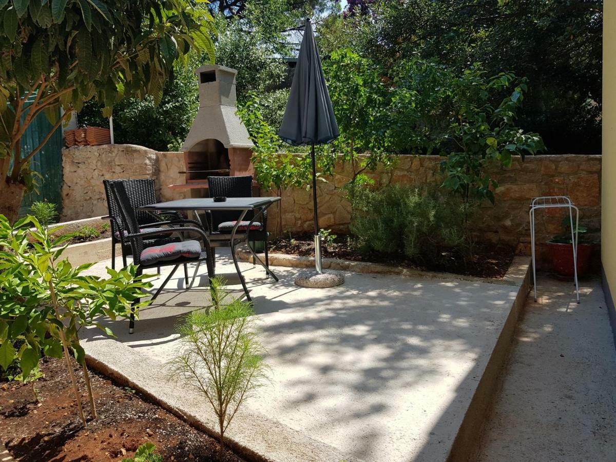 וולי לוסיניי Apartment Zdenka מראה חיצוני תמונה